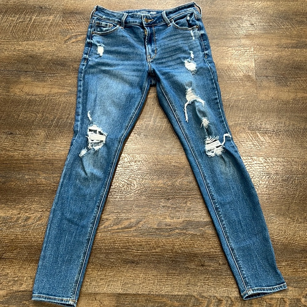 Women’s 4 ripped jeans